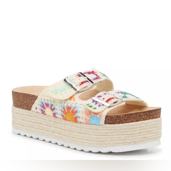 Platform Sandal - Picture 1 of 6